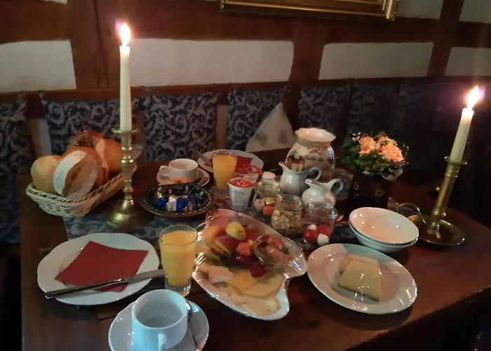 Altfraenkische Weinstube بيت ضيافة