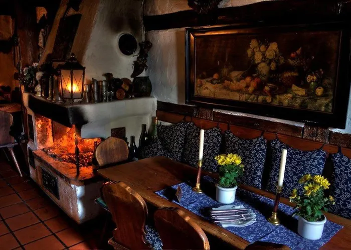 Altfraenkische Weinstube بيت ضيافة 3*