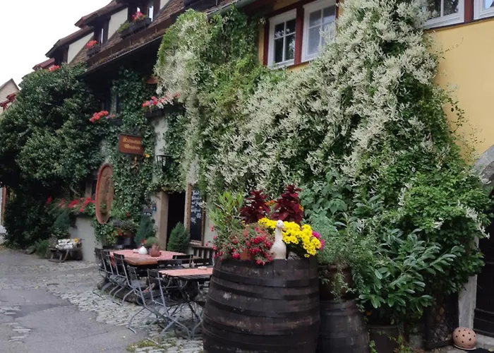 Altfraenkische Weinstube بيت ضيافة