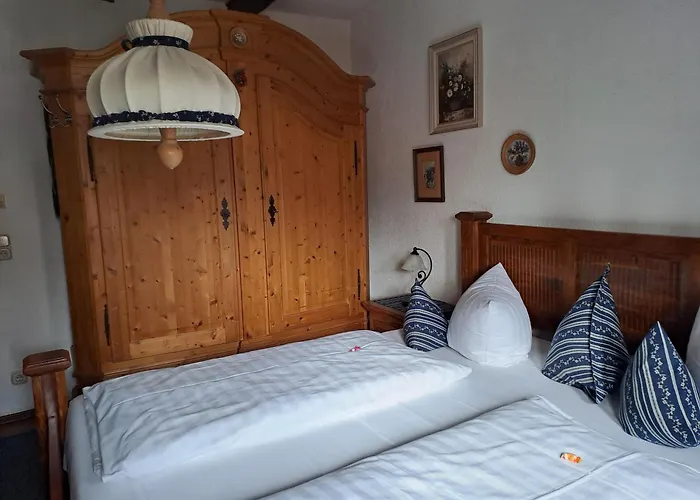 アルトフラエンキルヒェ ヴァインシュトゥーベ ゲストハウス